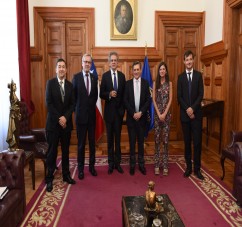 El presidente de la Corte Suprema firma un convenio con Chile para la implementación del Plan Estratégico - Foto 3