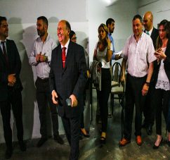 EL MINISTERIO DE LA DEFENSA TOMO POSESION DE UN SECTOR DEL EDIFICIO DE LAPRIDA 1074