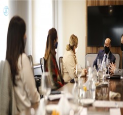 COORDINAN ACCIONES PARA BENEFICIAR A NIÑOS Y ADOLESCENTES ALOJADOS EN DISPOSITIVOS DE CUIDADOS INSTITUCIONALES