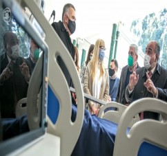 EL GOBERNADOR Y EL MINISTRO NAVARRO SUPERVISARON LOS EQUIPOS DE SALUD ADQUIRIDOS CON FONDOS QUE APORTO EL MINISTERIO PUPILAR Y DE LA DEFENSA