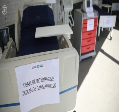 EL GOBERNADOR Y EL MINISTRO NAVARRO SUPERVISARON LOS EQUIPOS DE SALUD ADQUIRIDOS CON FONDOS QUE APORTO EL MINISTERIO PUPILAR Y DE LA DEFENSA
