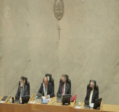 EL MINISTRO PUPILAR Y DE LA DEFENSA PARTICIPO EN LA APERTURA DE SESIONES 2021 EN LA LEGISLATURA PROVINCIA